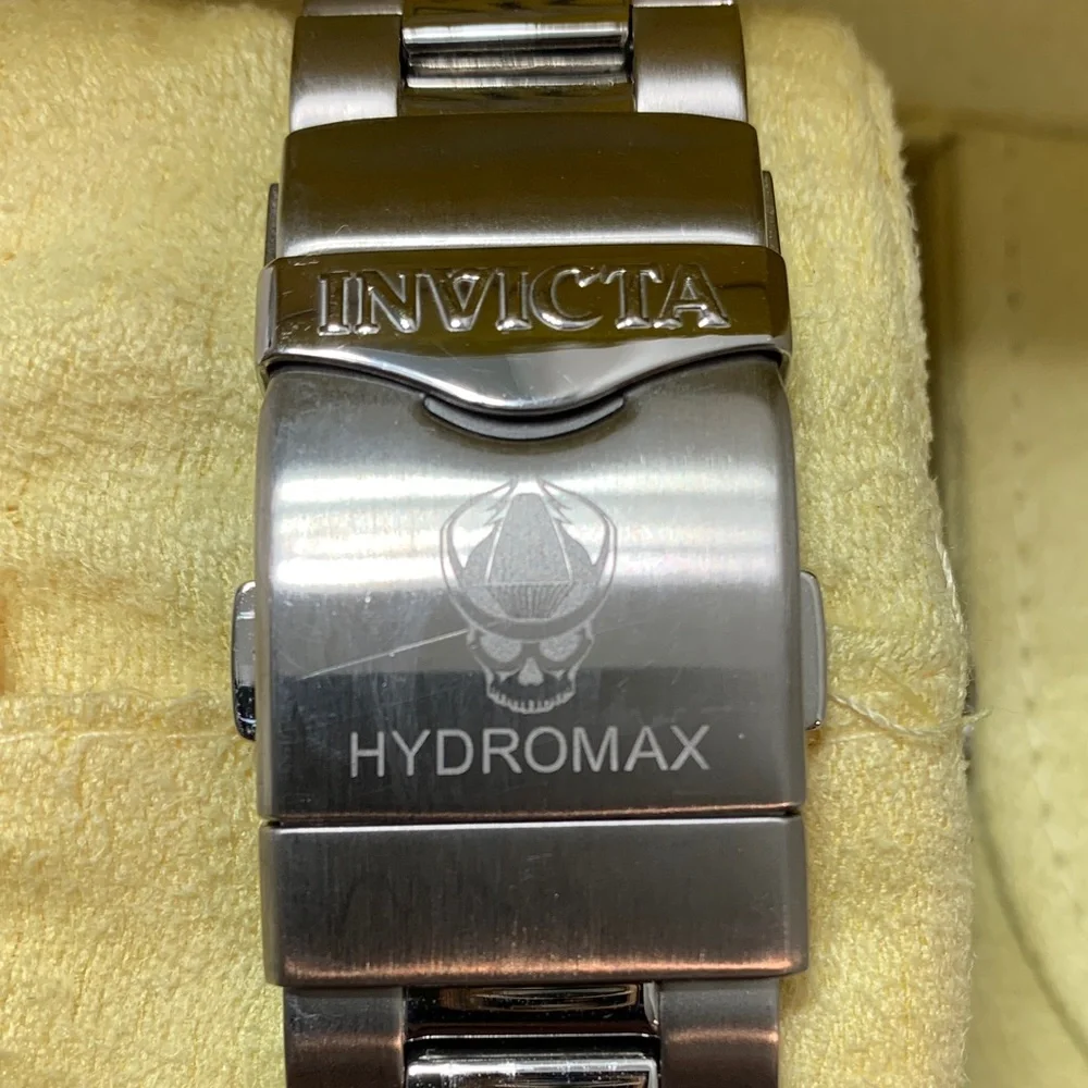 Invicta Two-Tone Rose Gold and Black Hydromax Dive Watch